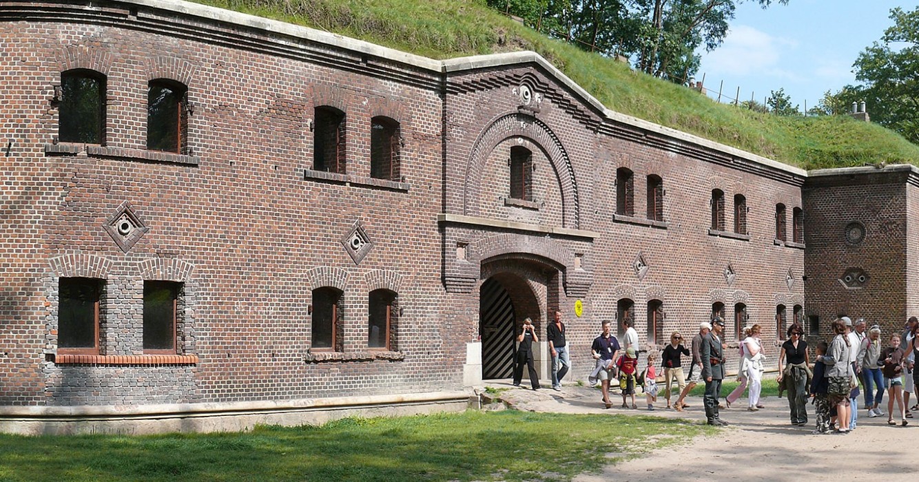 Museum betrapt koppels op camera's: smeekt ze om "de daad" niet meer te doen
