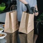 Vrouw veroordeeld voor het bestellen bij 211 afhaalrestaurants met de kaartgegevens van iemand anders
